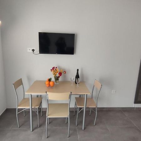 Nissi Avenue Studio Ajía Nápa Kültér fotó