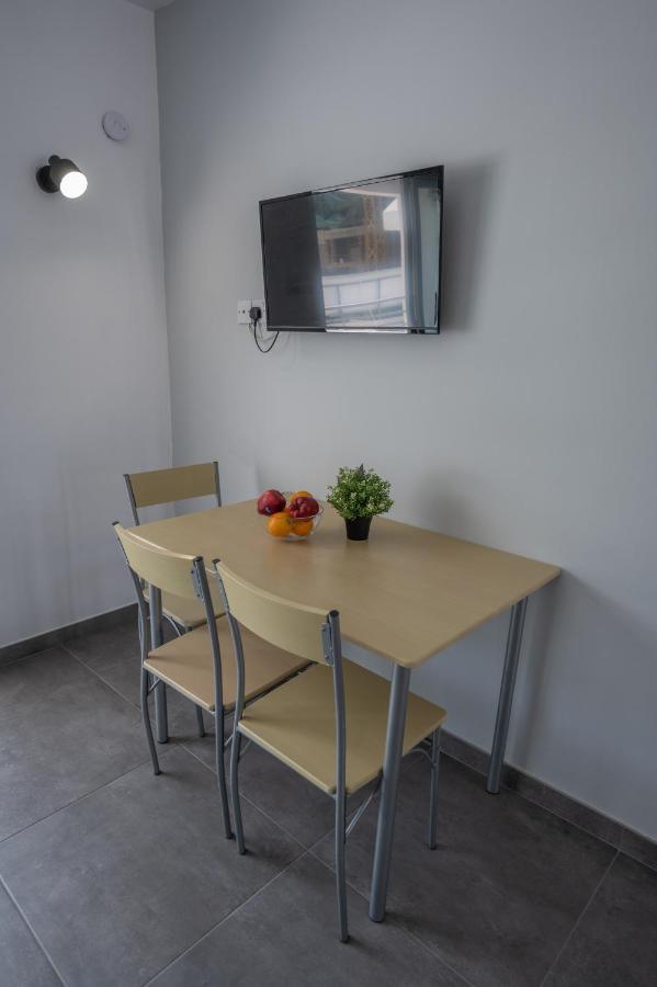 Nissi Avenue Studio Ajía Nápa Kültér fotó